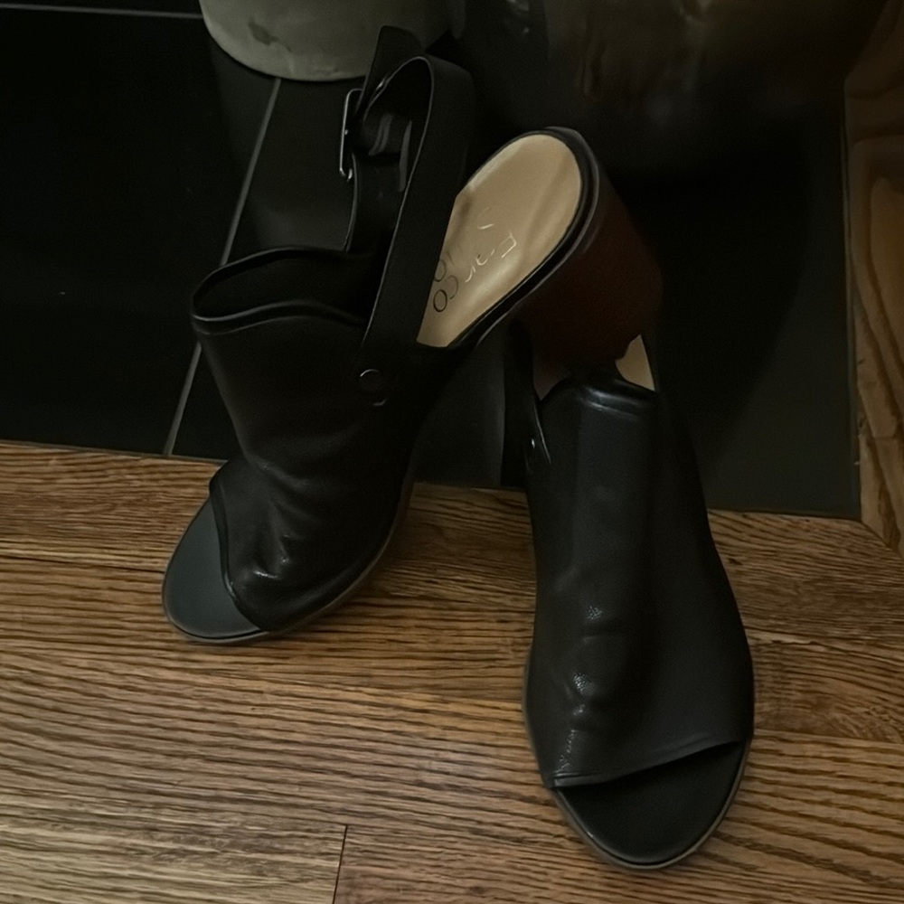 ✨NWOT Franco Sarto Leather “Marielle” Black Women's Slingback Shoes✨